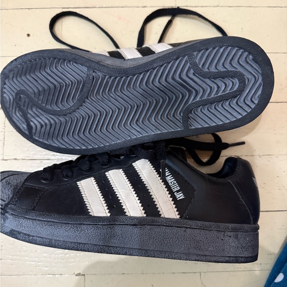 adidas gazelle silver green womens AVAVAV x adidas Superfinger Superstar JP7141